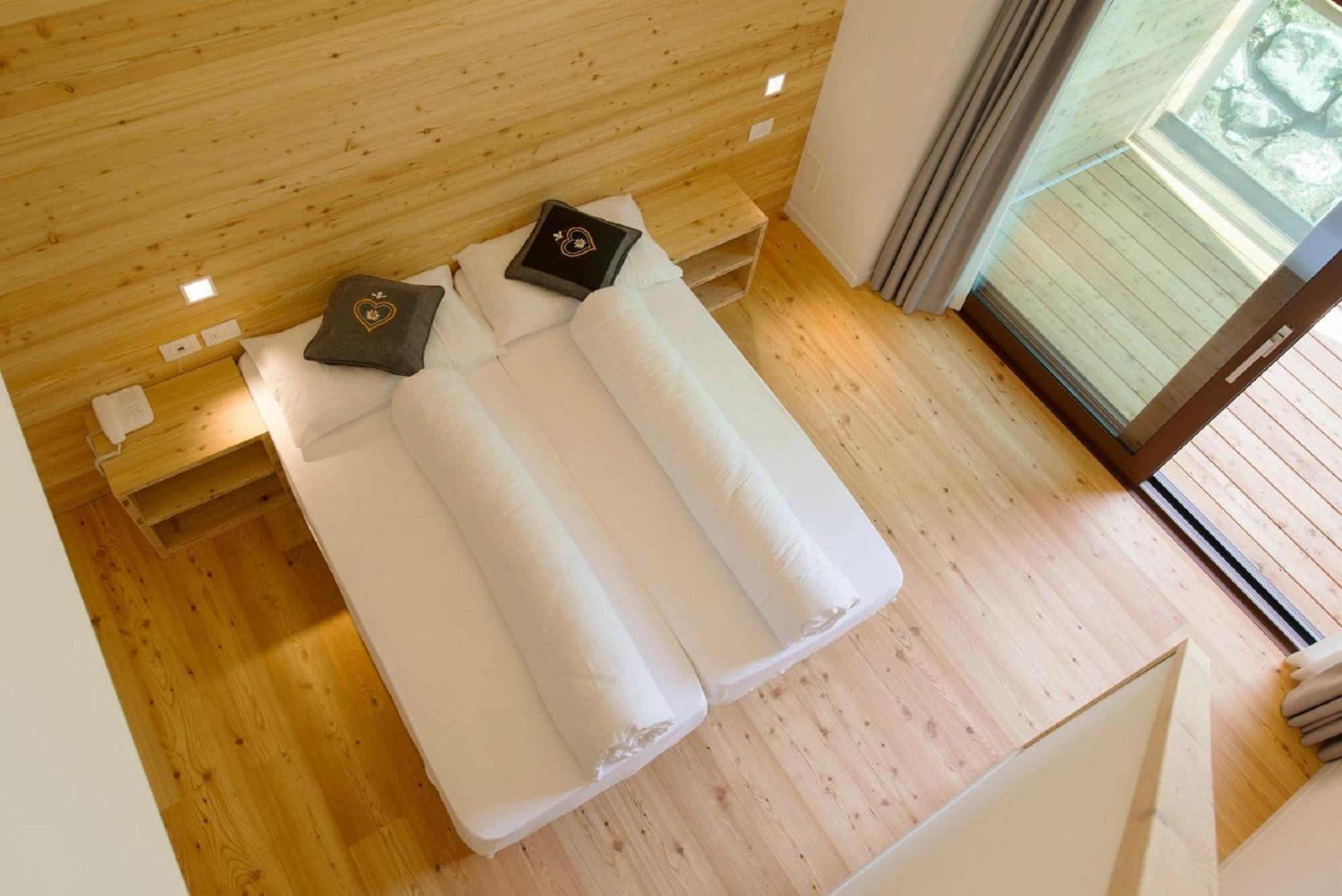 Vallesinella Hotel Restaurant Bar 마돈나 디 캄필리오 객실 사진